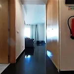 アパート Rocha Tower 11d *