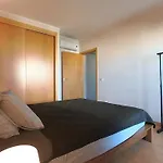 Rocha Tower 11d アパート *