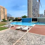 アパート Rocha Tower 11d *