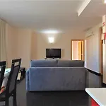 Rocha Tower 11d Apartman