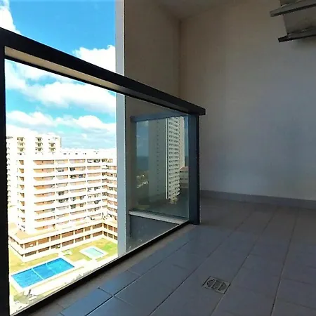 Rocha Tower 11d-11e *