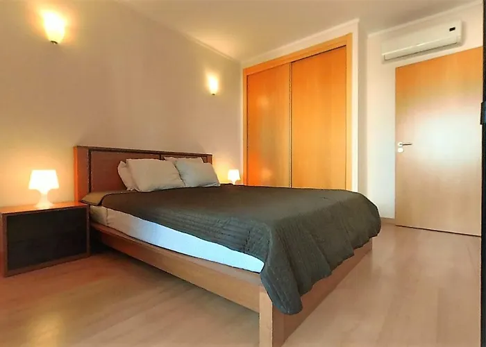 Rocha Tower 11D Portimao