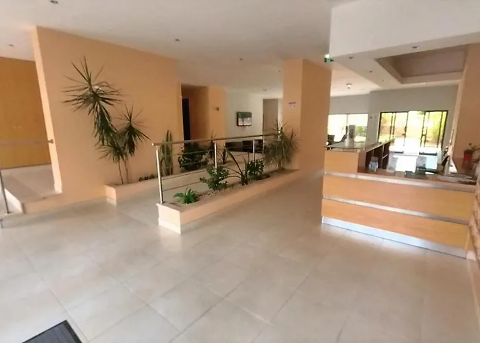 Rocha Tower 11D * Portimao