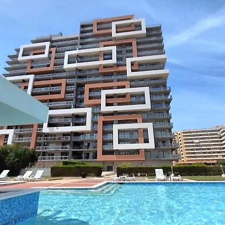 Turisticos Rocha Tower 3 Apartment